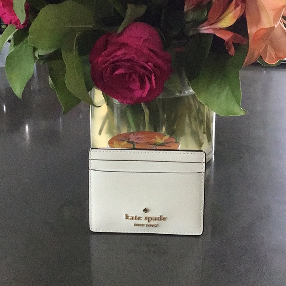 Kate Spade NWT off white Madison Saffiano Leather Card Wallet.